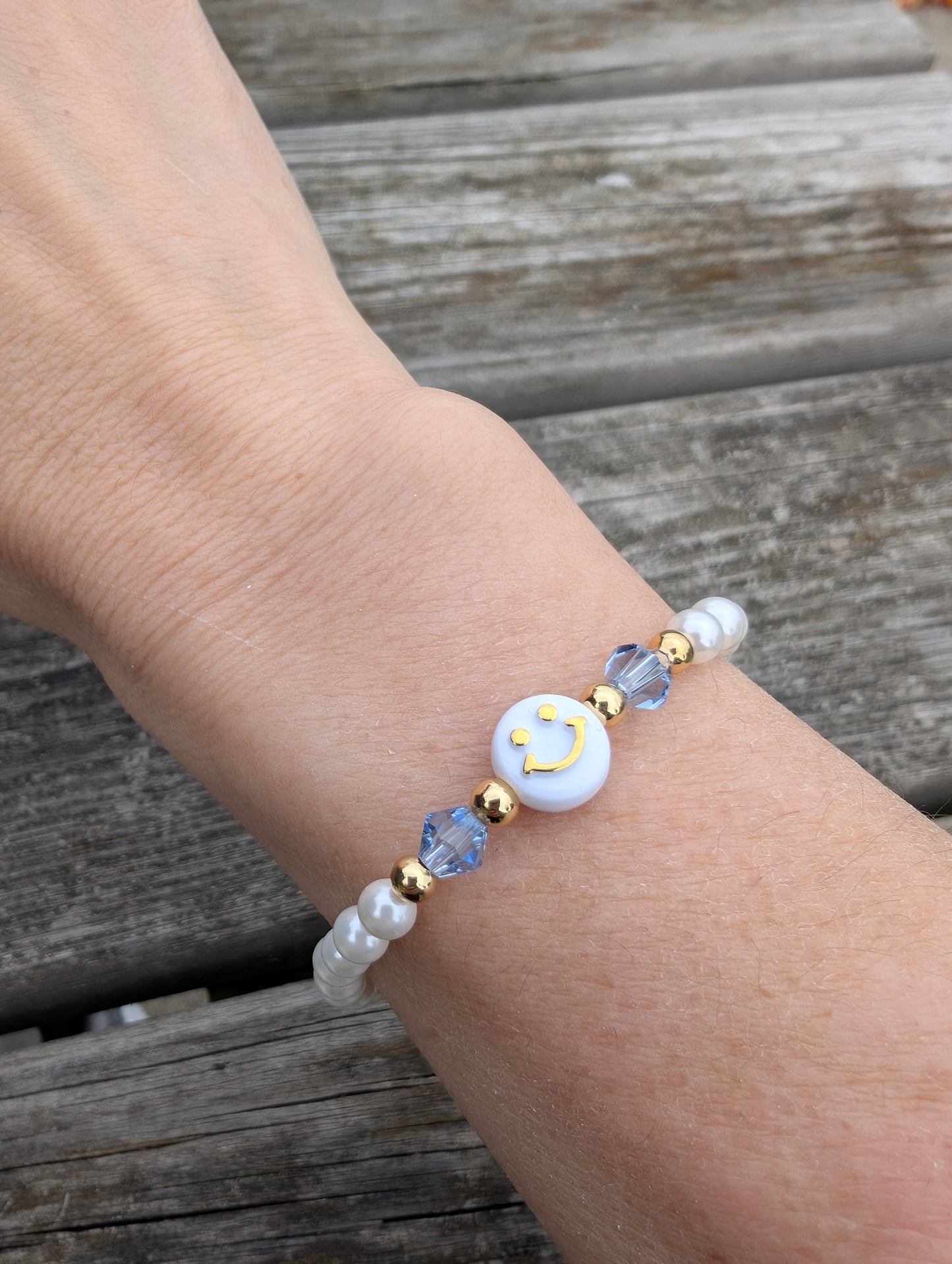 Pearl Smile Healing Bracelet – Swarovski Birthstone Crystal