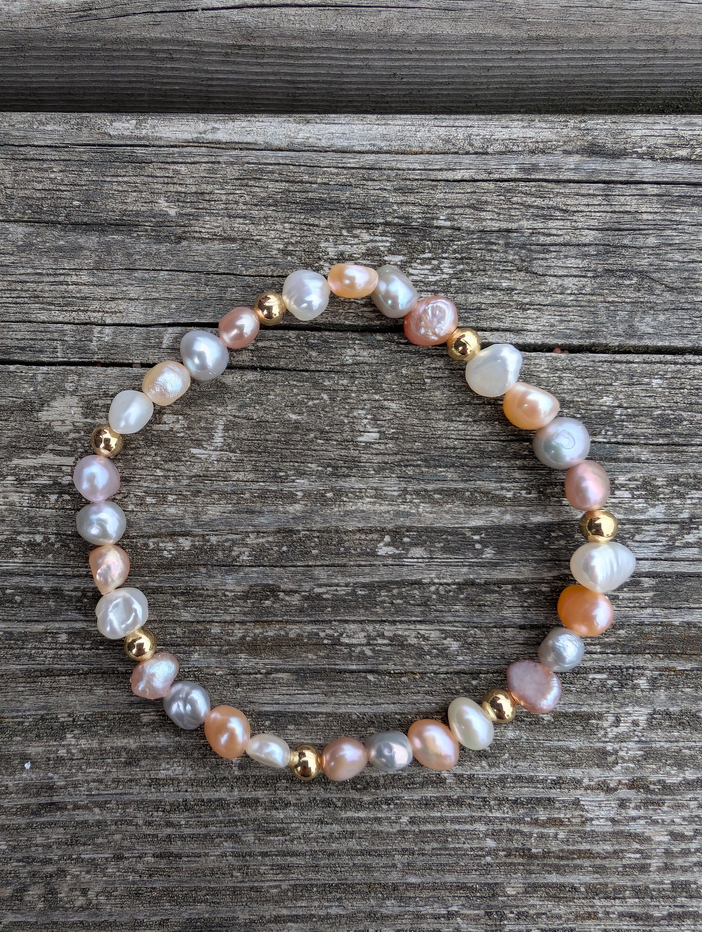 Baroque Pearl & Gold Bead Bracelet
